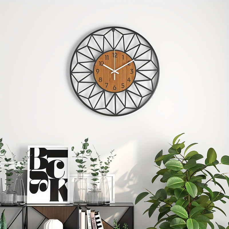 Varello Wanduhr – Runde Metallform mit Holzoptik