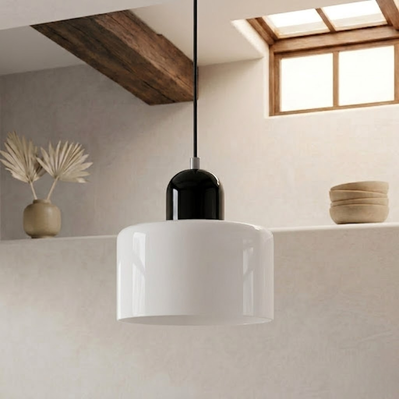 Pendelleuchte mit erweitertem Halo Design
