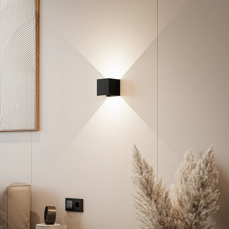 Lunavera Wandleuchte – Kabellose LED-Beleuchtung mit Fernbedienung