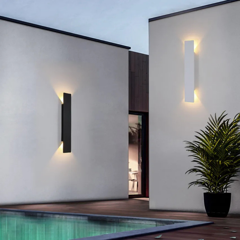 Tavrenza Außenwandlampe – Wetterbeständiges Aluminiumdesign