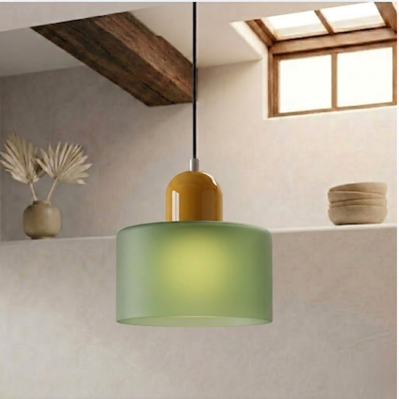 Pendelleuchte mit erweitertem Halo Design