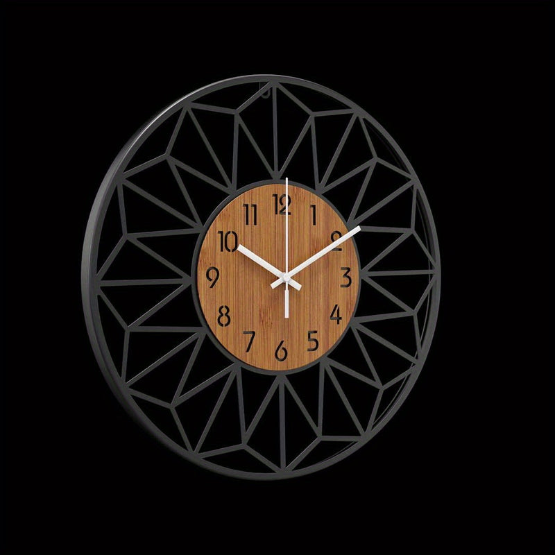 Varello Wanduhr – Runde Metallform mit Holzoptik