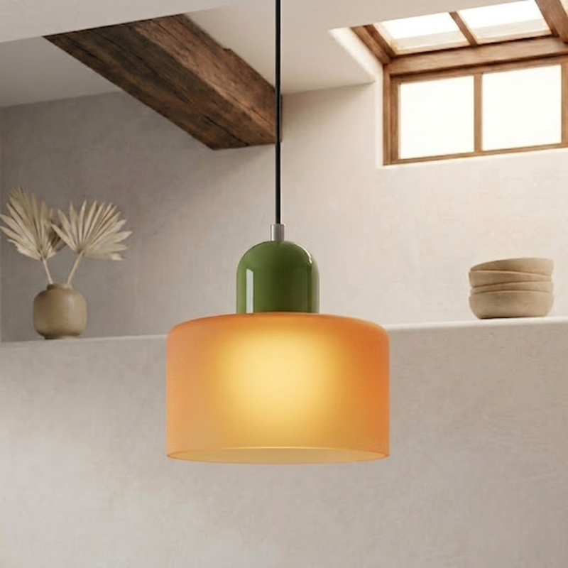Pendelleuchte mit erweitertem Halo Design
