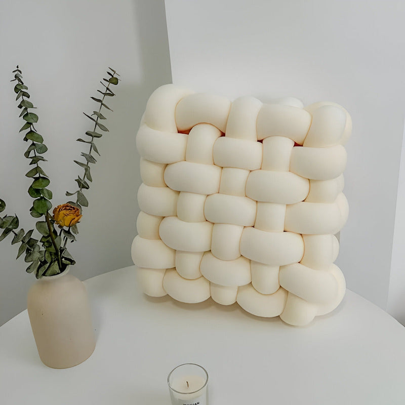 Zaviro Dekokissen – Rundes Knoten-Design mit weichem Plüsch