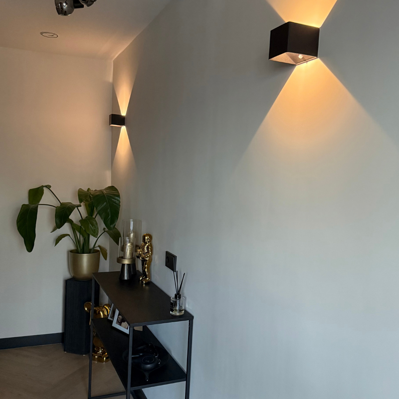 Lunavera Wandleuchte – Kabellose LED-Beleuchtung mit Fernbedienung