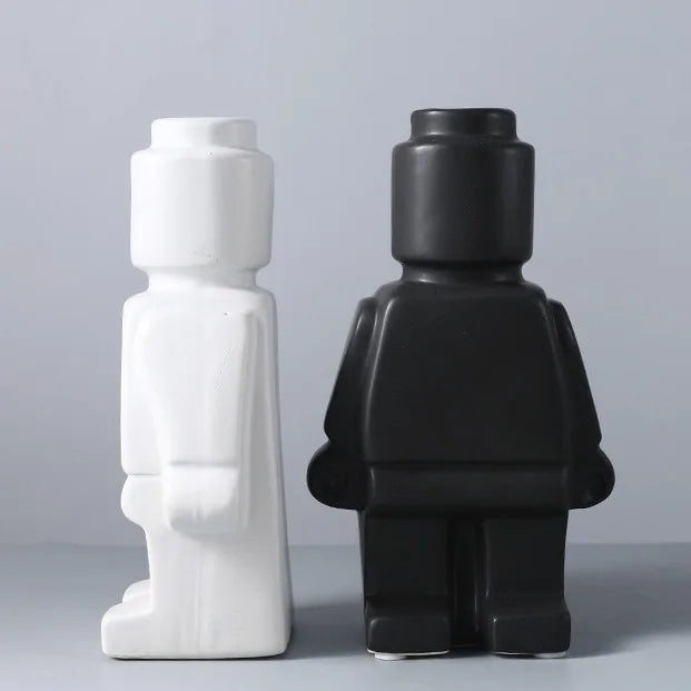 Kreative Roboter-Vase - Verspielte Dekoration für Zuhause