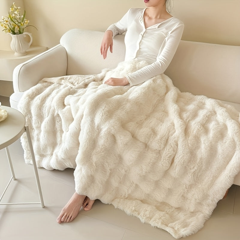 Varelia Wendedecke – Plüschdesign mit weicher Struktur