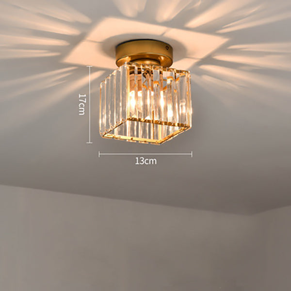 Aurelia Deckenlampe – Quadratisches Messingdesign mit Kristallglas