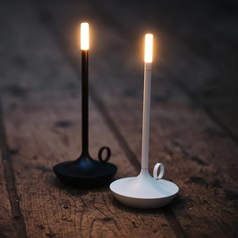 Valmiora Tischlampe – Skandinavisches Kerzenhalter-Design