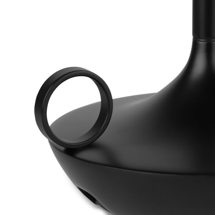 Valmiora Tischlampe – Skandinavisches Kerzenhalter-Design