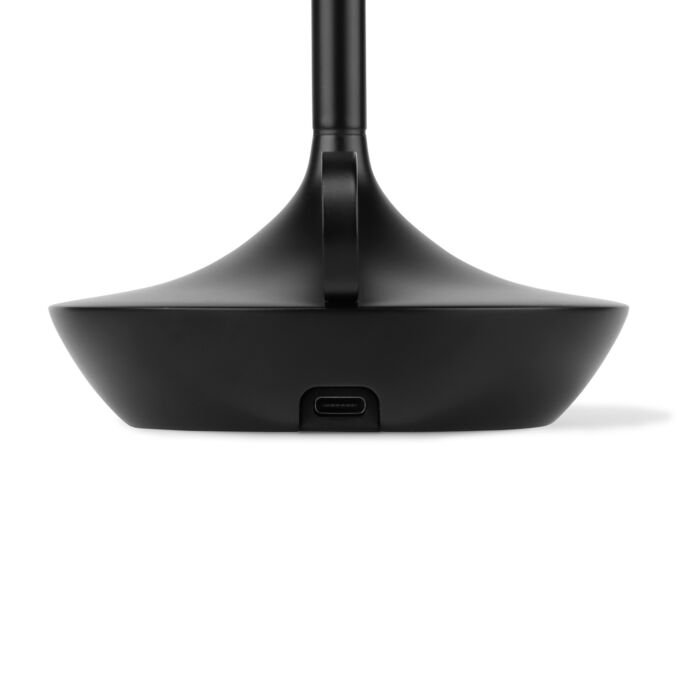 Valmiora Tischlampe – Skandinavisches Kerzenhalter-Design